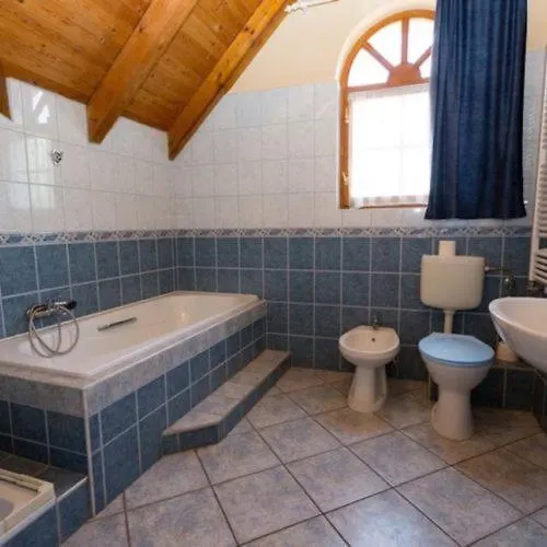 Pizza Sztori Balatonmáriafürdő